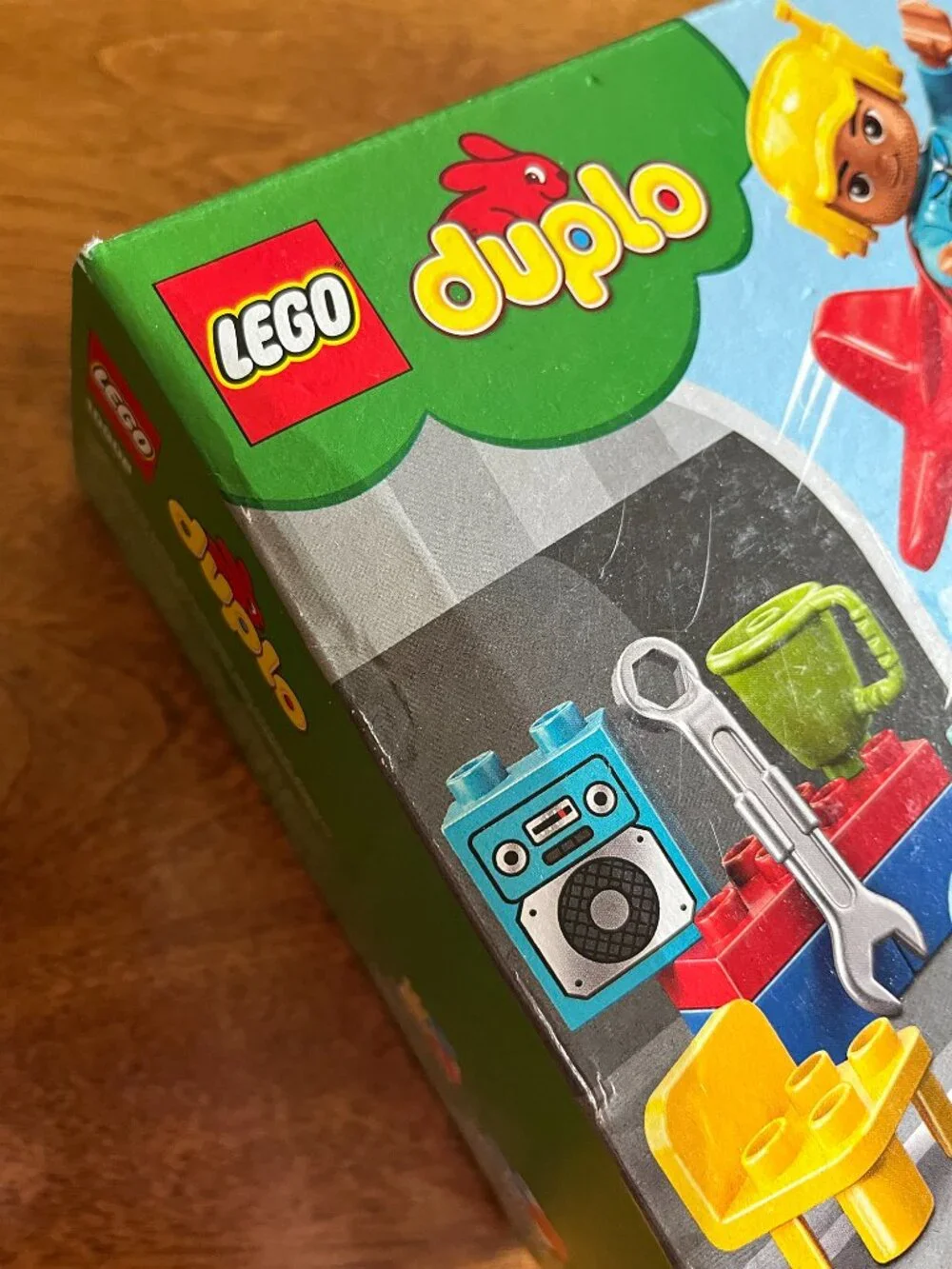 Duplo airplane set 10908 NIB - Picture 7 of 11